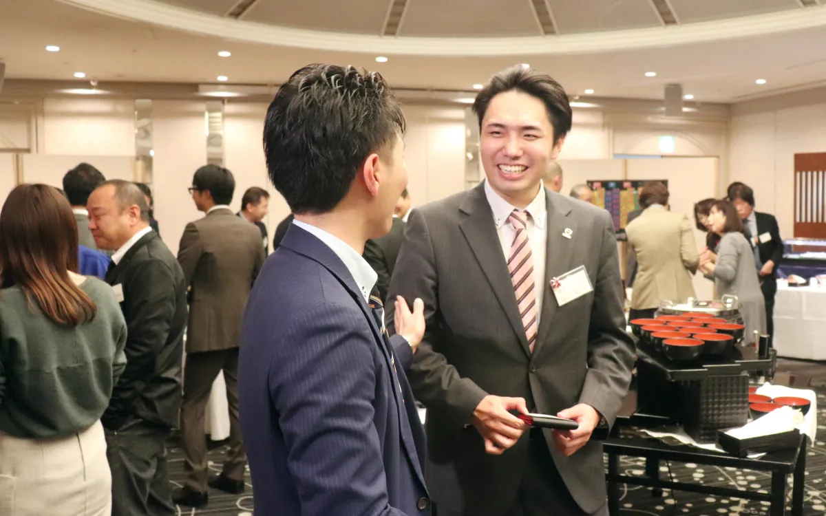 謝恩会